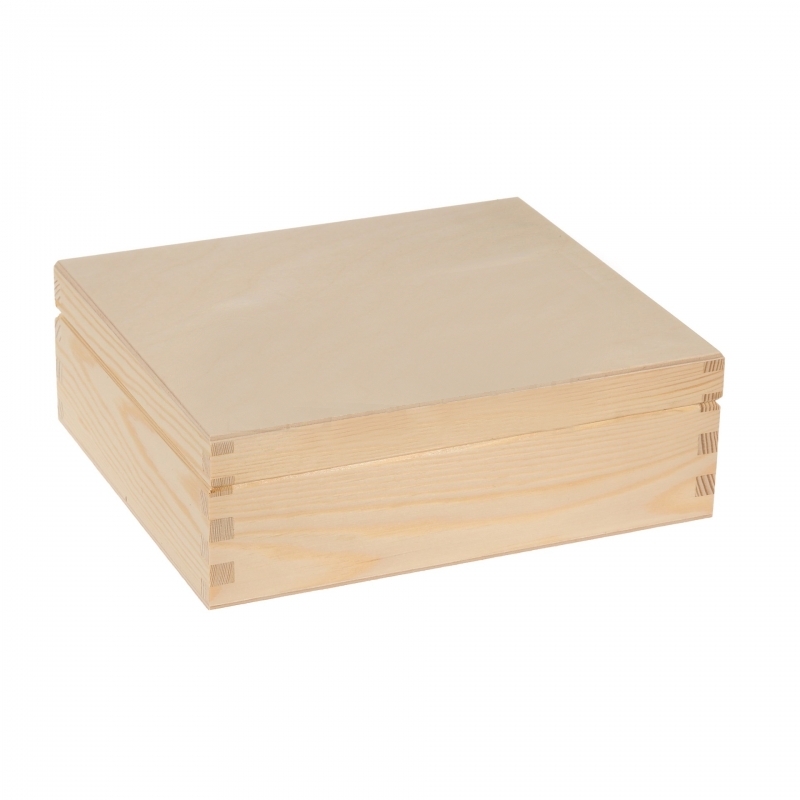 Dřevěná  krabička (22x16,5x7,8cm)